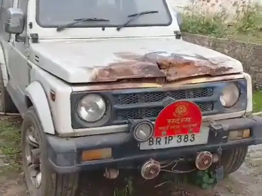 Deshii Khabar- पटना के मनेर में जमीन विवाद में घर पर बमबाजी:पीड़ित बोला- पूर्व मुखिया समेत 3 लोगों ने दी थी धमकी, परिवार की हो सकती है हत्या Deshii Khabar खबर दुनिया जहाँ की