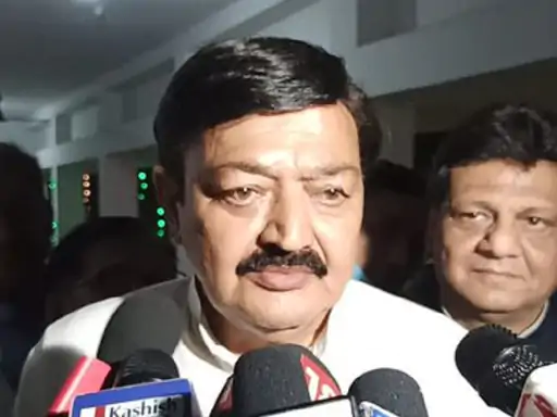 Deshii Khabar- 70 से कम नहीं लेंगे, अधिक हो सकता है:कांग्रेस विधायक अजित शर्मा ने कहा- महागठबंधन की बनेगी सरकार, CM काे साथ आने का दिया था ऑफर Deshii Khabar खबर दुनिया जहाँ की